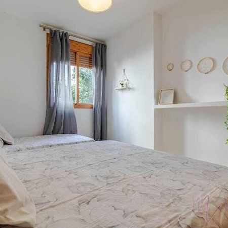 Apartamento 4 En Estadio Sevilla 8 Plazas Y Metro エクステリア 写真