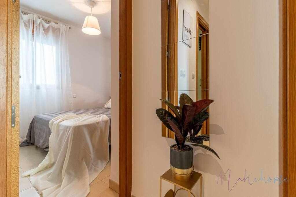 Apartamento 4 En Estadio Sevilla 8 Plazas Y Metro エクステリア 写真